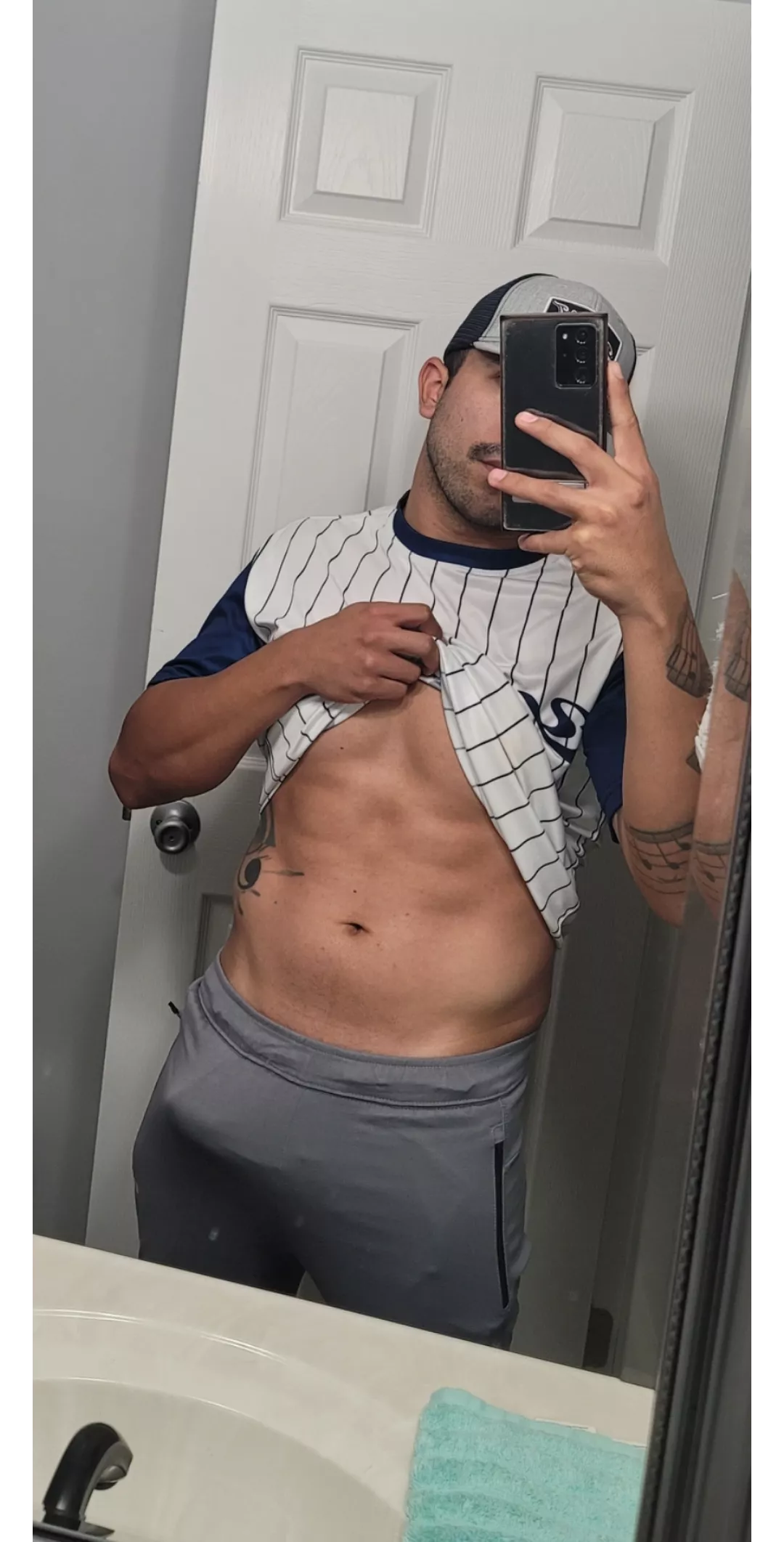 If you see this on the baseball field, wyd?