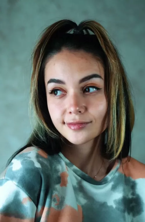 If you ⬆️ this, I owe you a nude