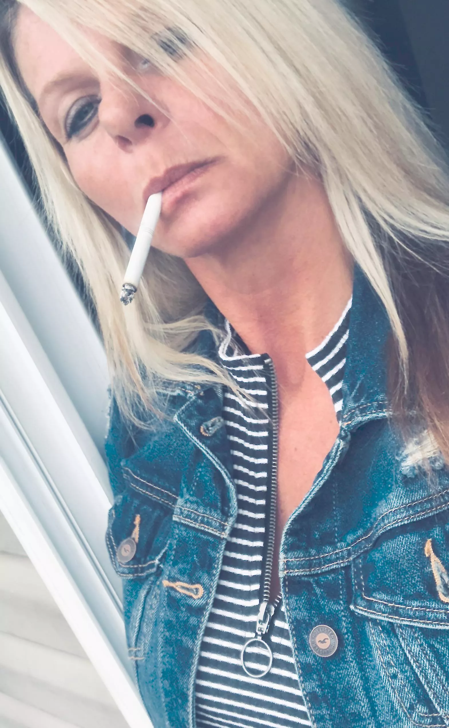 Just a sexy dangle 💋