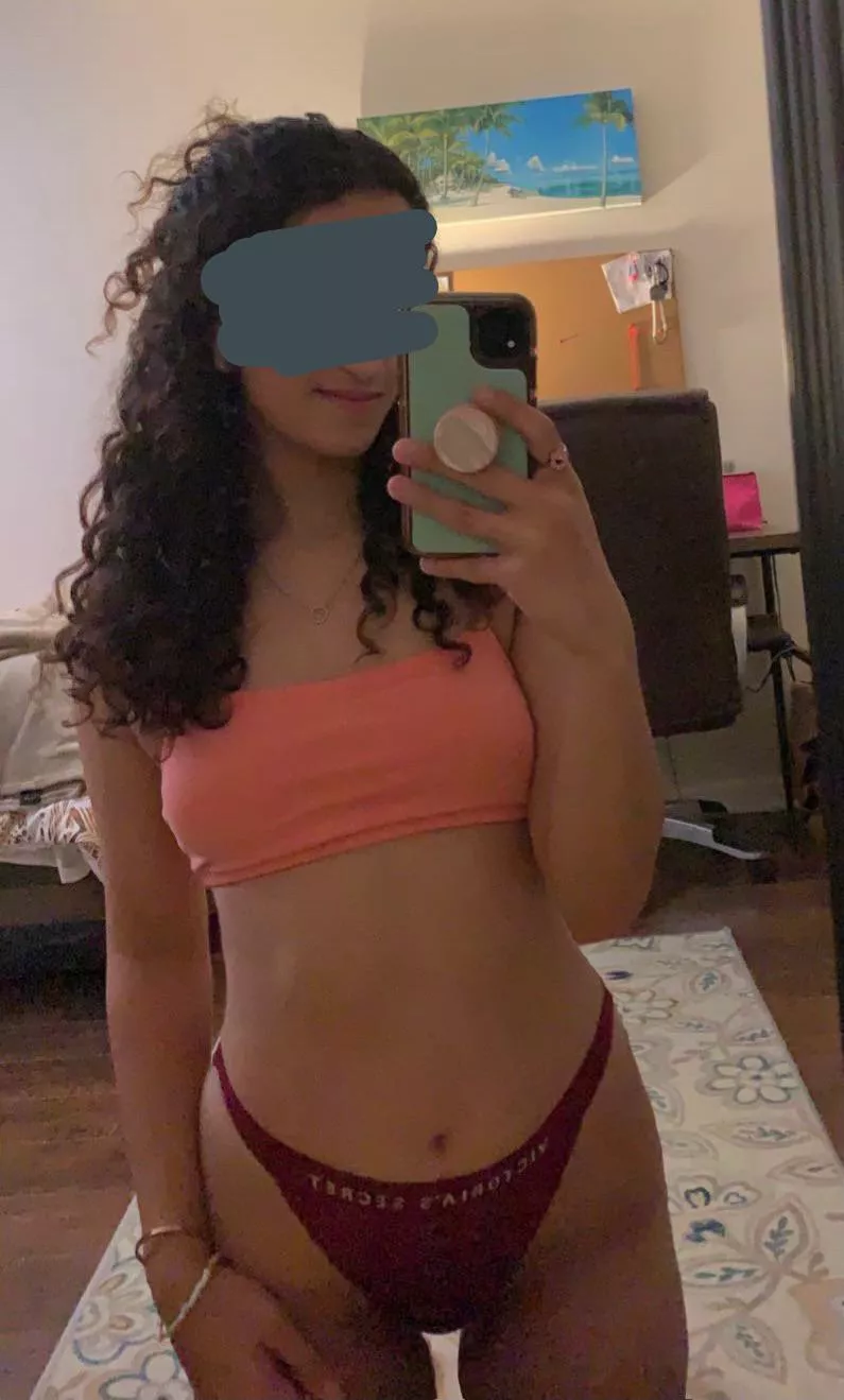 left a little for the imagination🥰 (f)