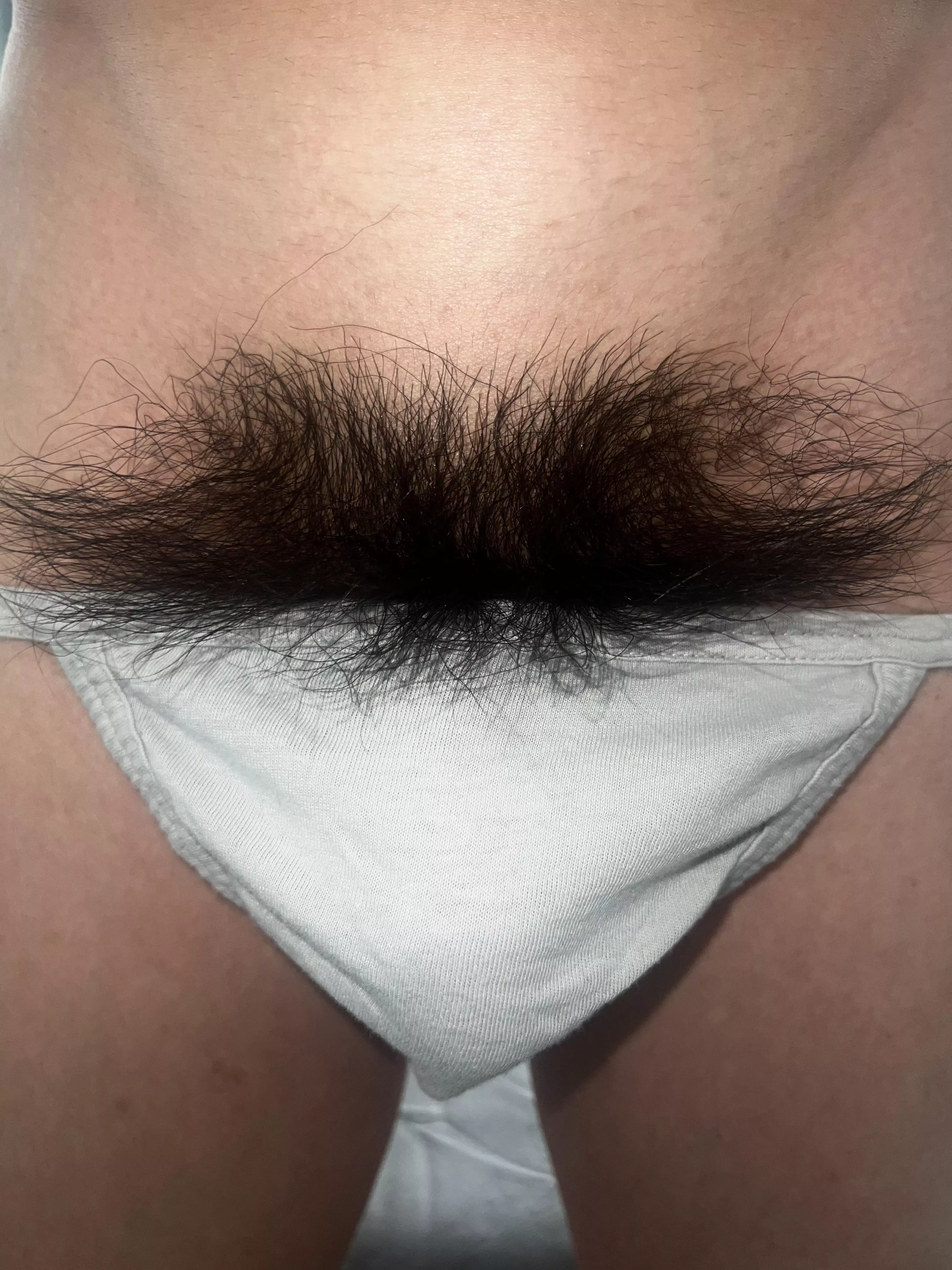 Let your pubes grow and come out of your briefs! Who’s with me?