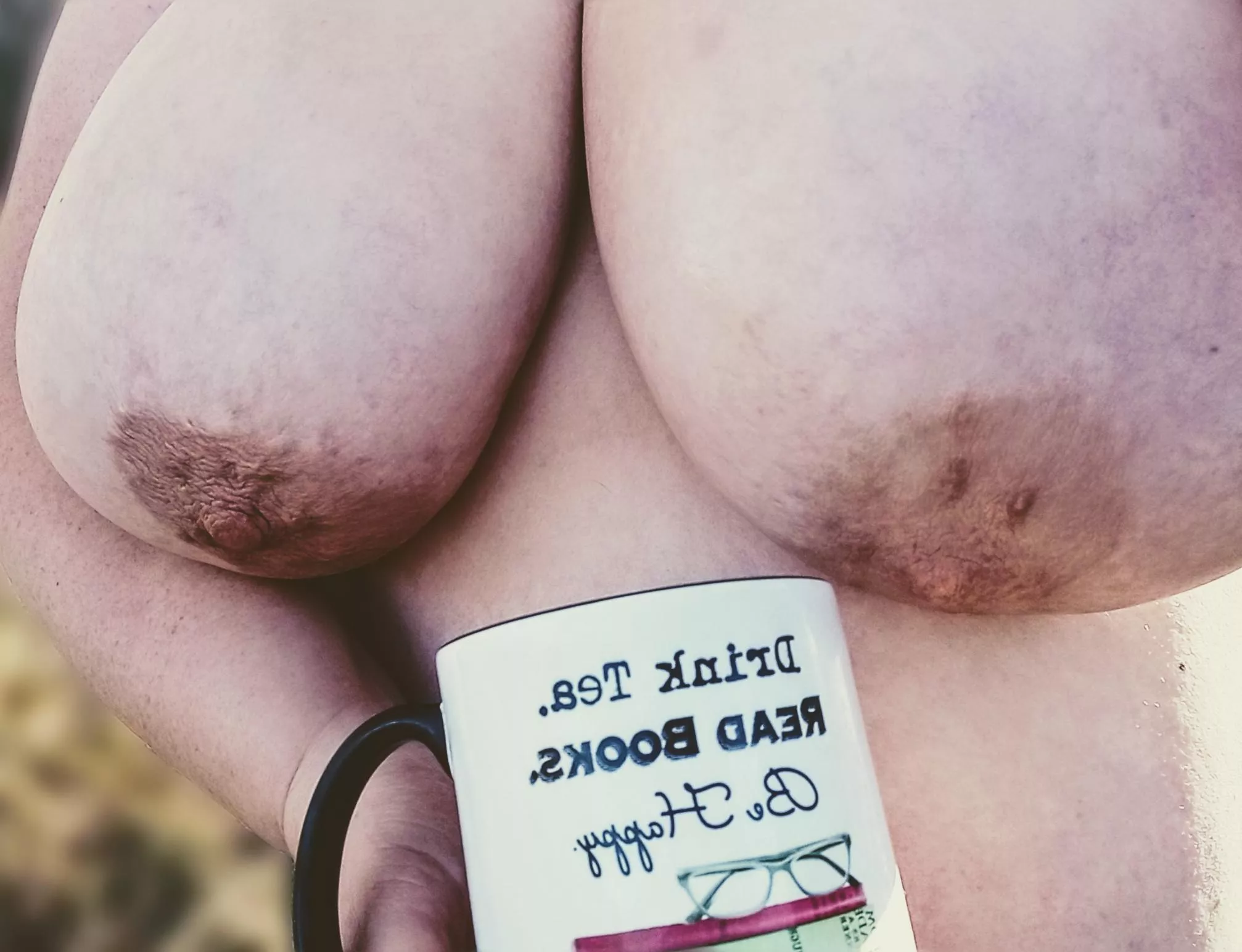 Maybe next year I'll be somebody's cup of tea but today I'll just keep enjoying my coffee. Here's to 2023! (45)