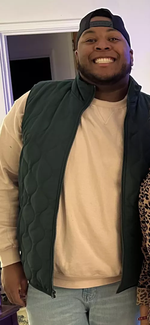 Meet me at MIDNIGHT! 🍾🥂