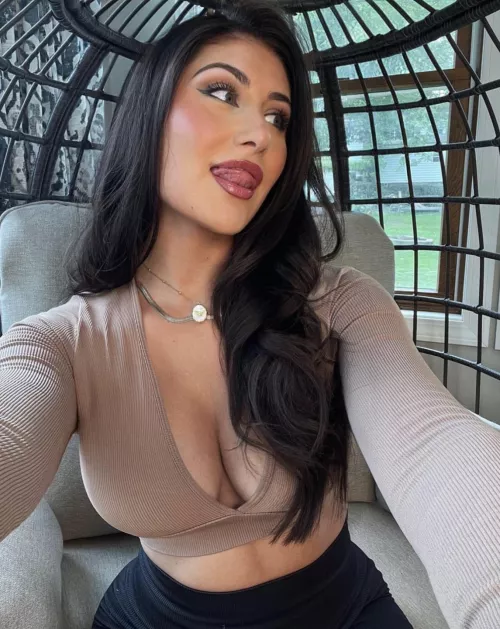 Perfect beauty in a croptop