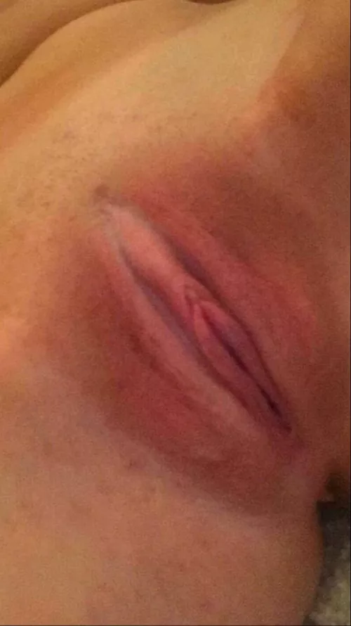 Please rate my pussy