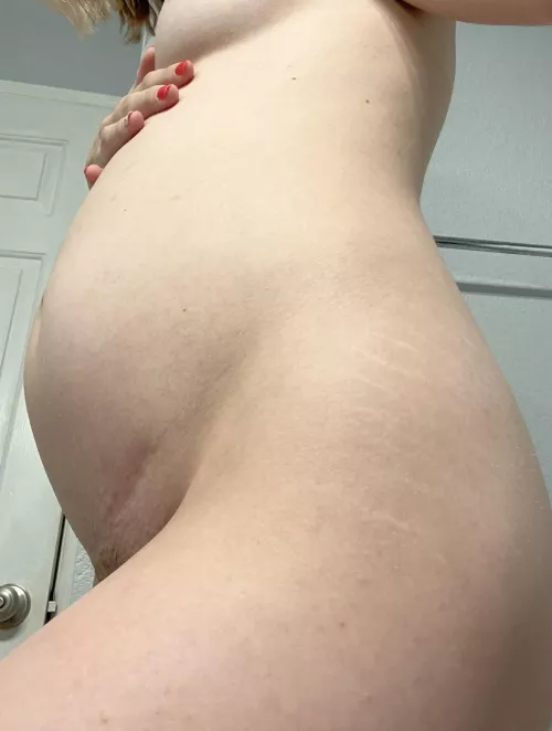 pregnancy looks good on me