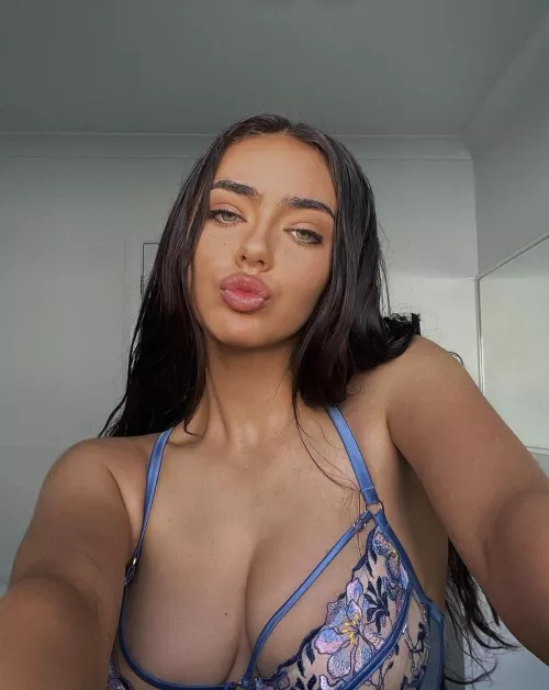 Proud chav showing off