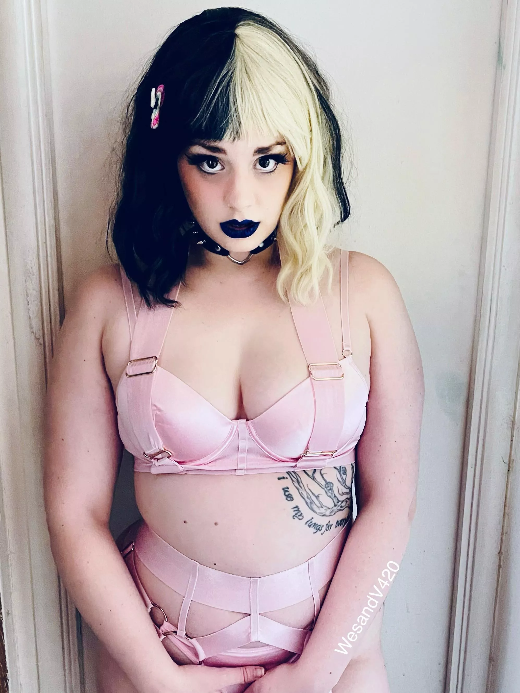 Say hi if you’d jerk off to nudes I sent you 😏💖