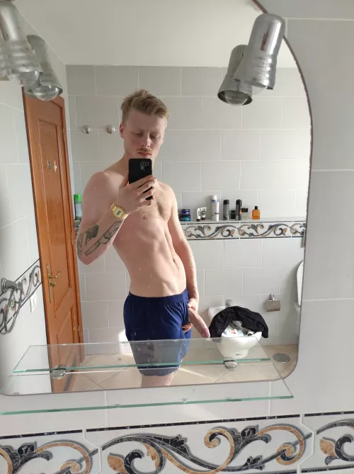 The buttons in my underwear are for Easy-Acces 😈