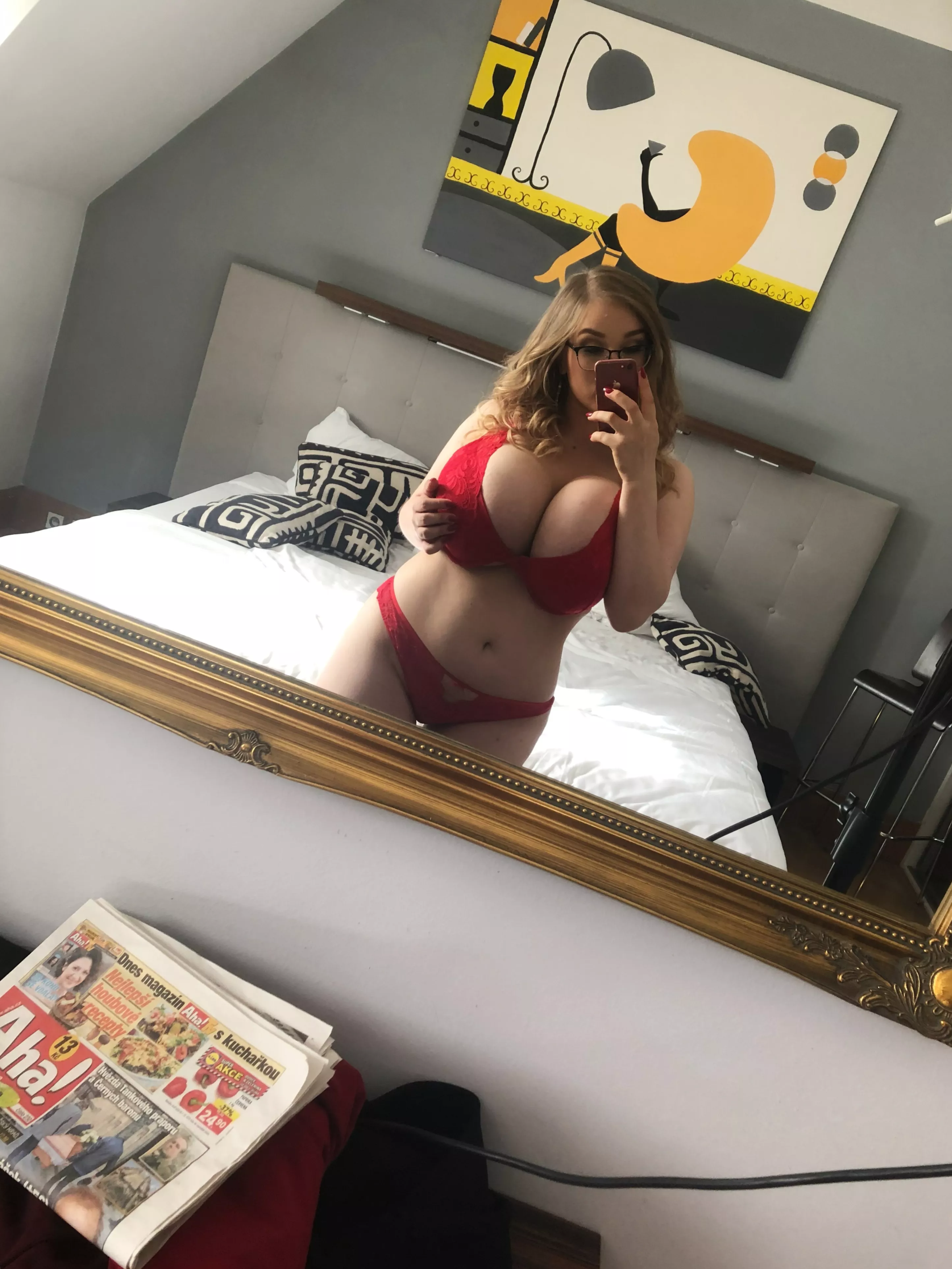 This is my favorite first date outfit 😉