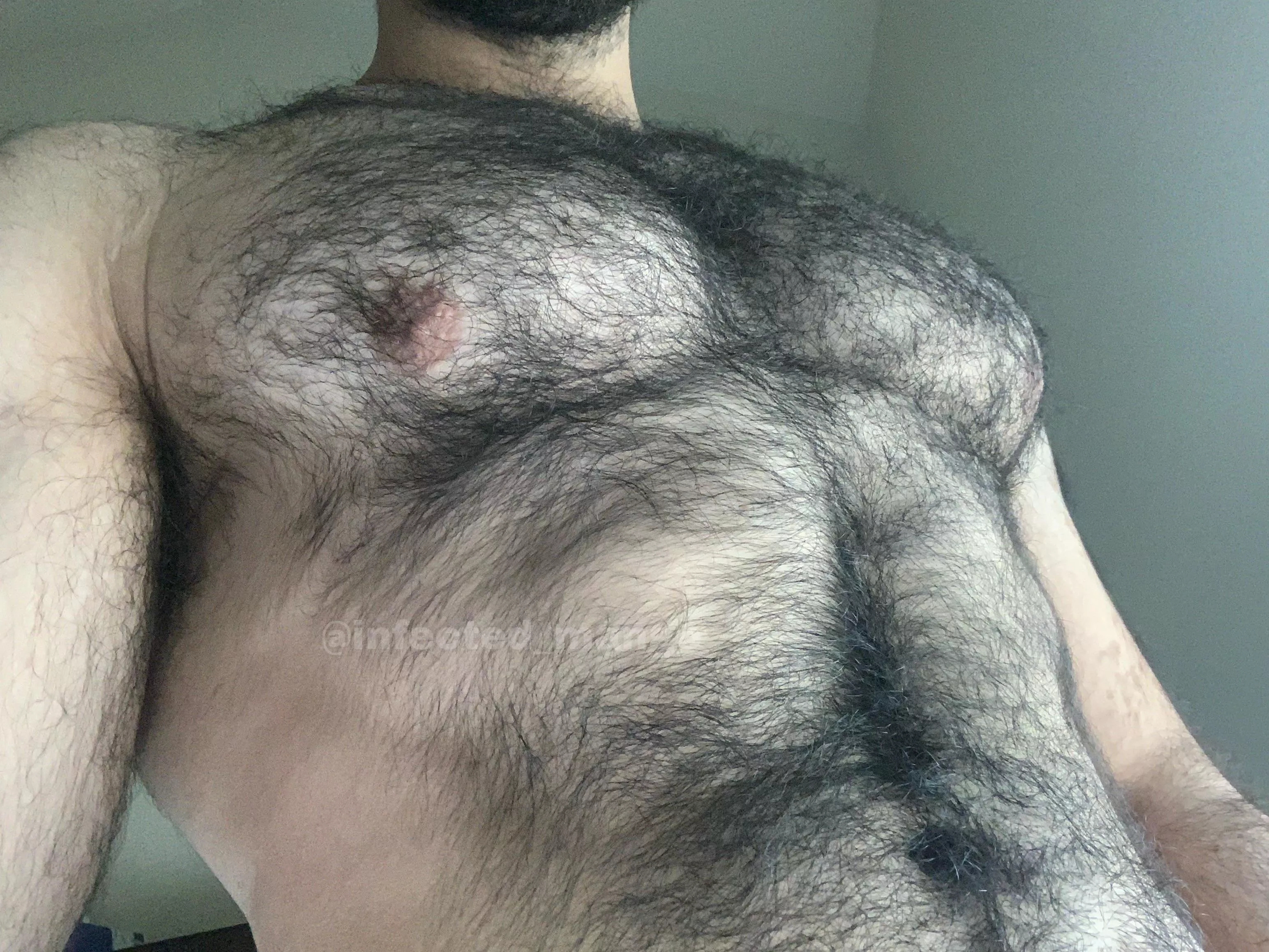 Tits out for the bois