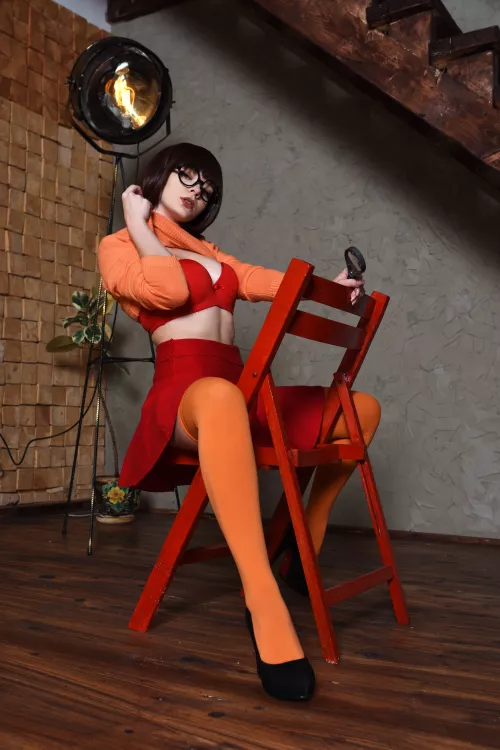 Velma Dinkley cosplay by Evenink