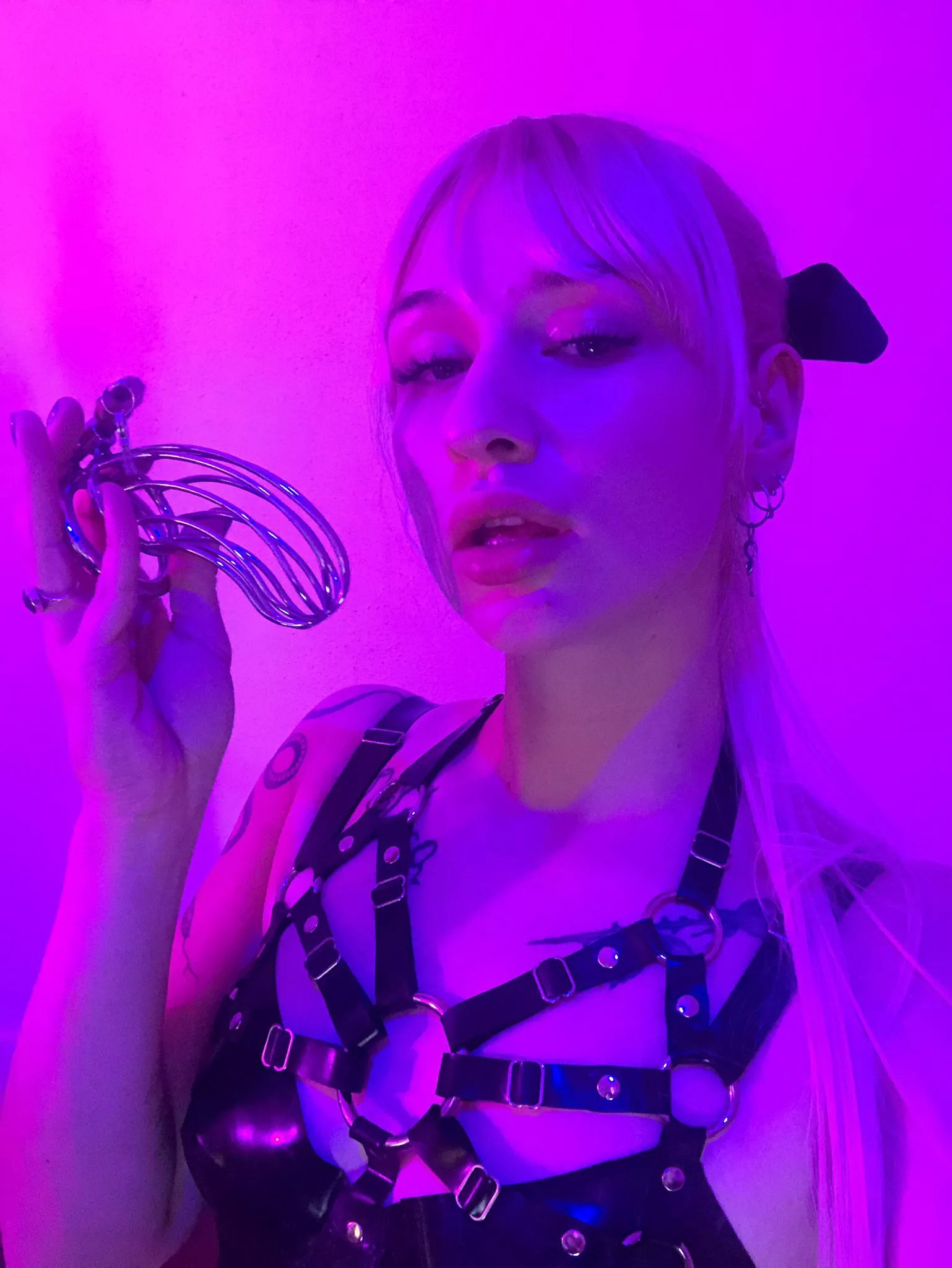 We both know you belong behind lock 🔐 and key in chasity ❤️🥵throbbing in your cage.