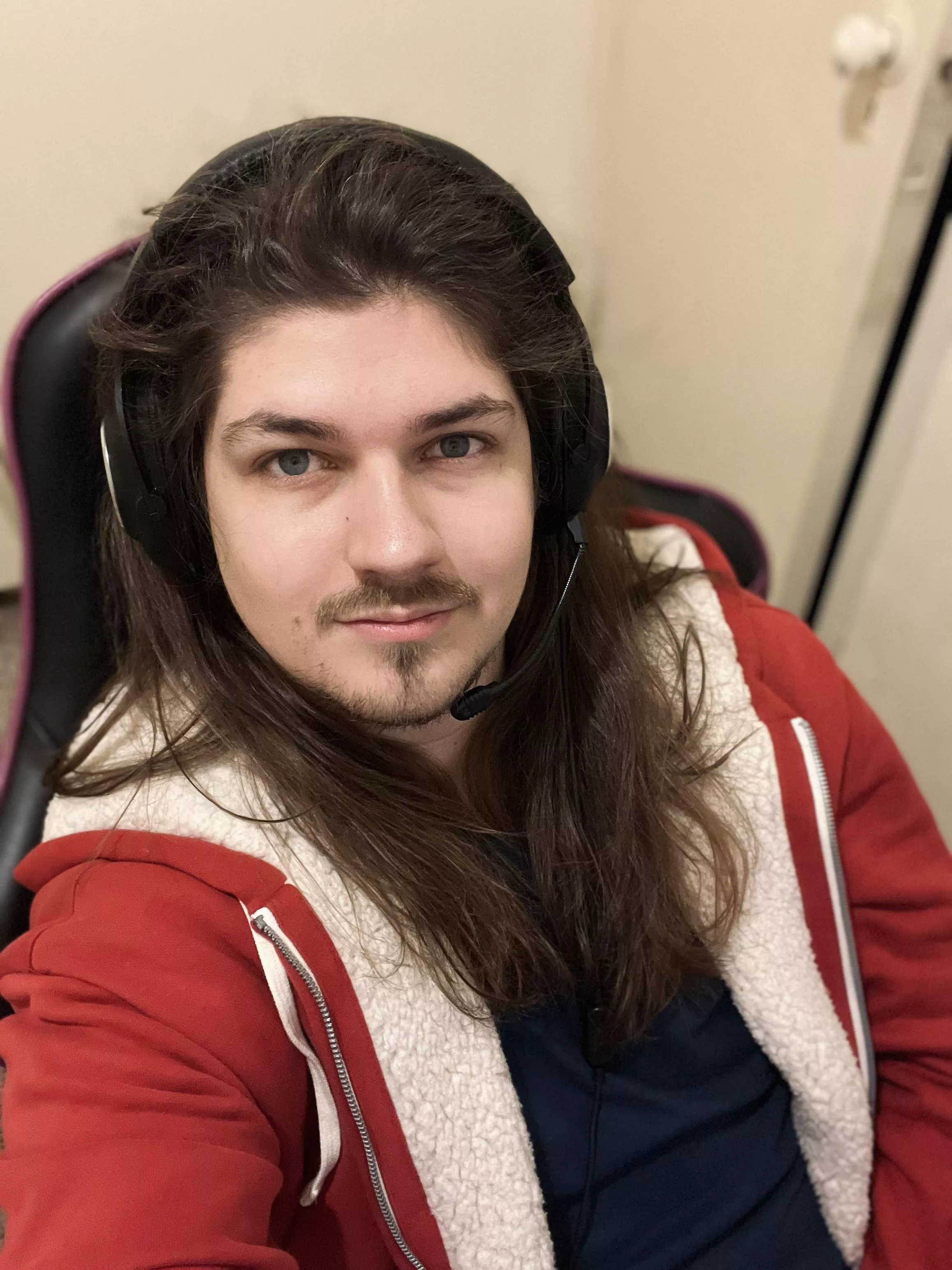 What are you guys doing for NYE ? I’ll be doing what I do best 💻