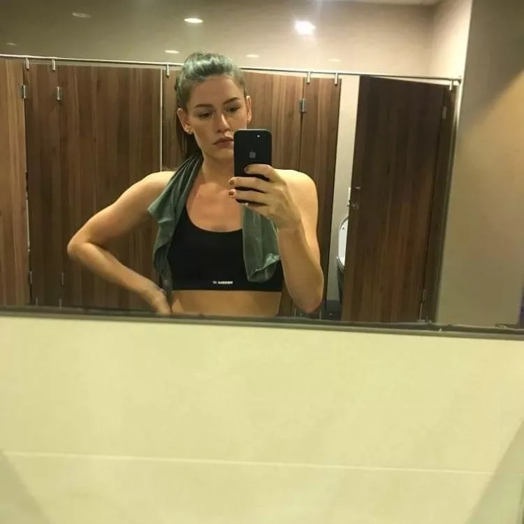 Who is going to work out today? [F]