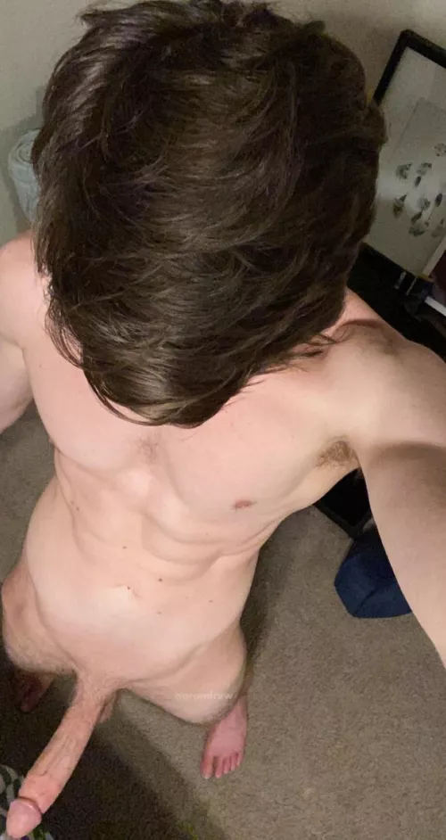 Who wants to be my last fuck of 2022?