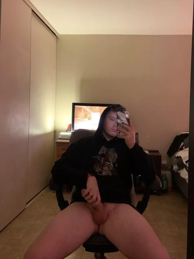 Who’s coming to suck it while I play Elder Scrolls?