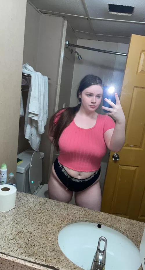 Who’s tryna fuck my brains out ?