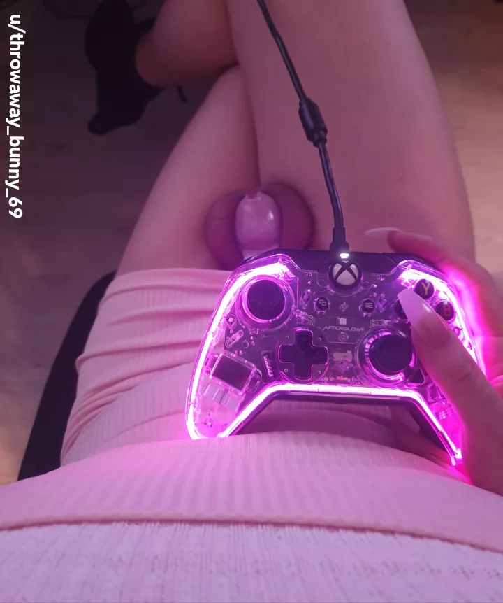 Wishing everyone a great start into a new year of being locked and locking up! 🥰