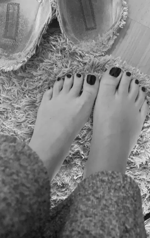 Would you kiss my feet?