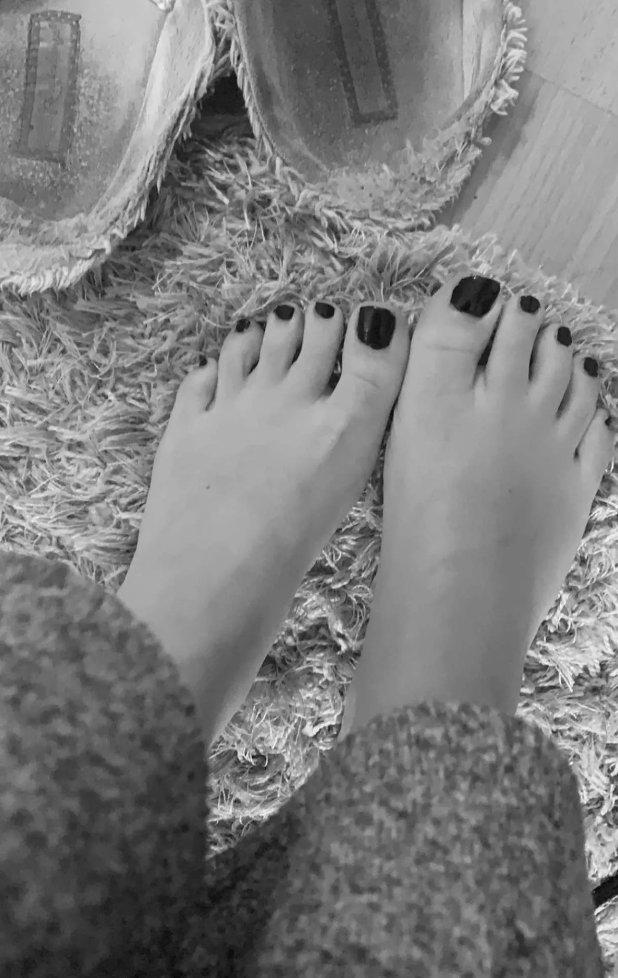 Would you kiss my feet?