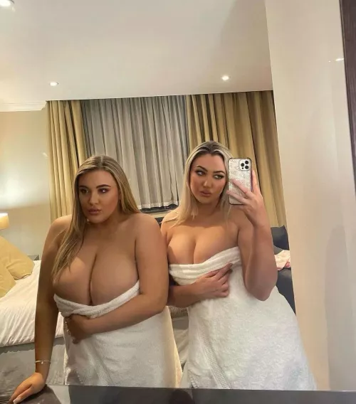 Your favourite chubby chav duo