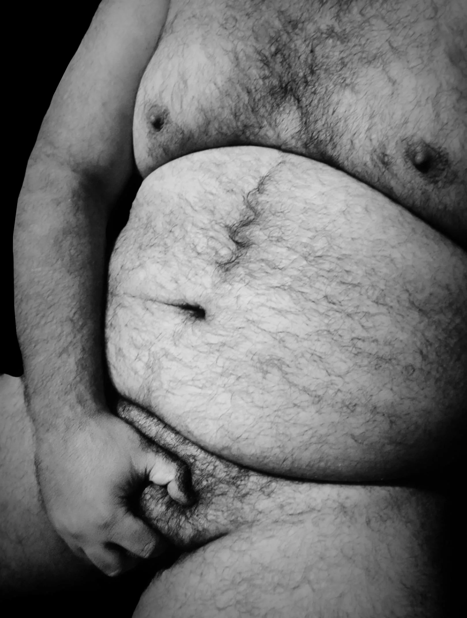 26yrs/6ft I'm shy but I'm also trying to explore and become more comfortable in my own skin