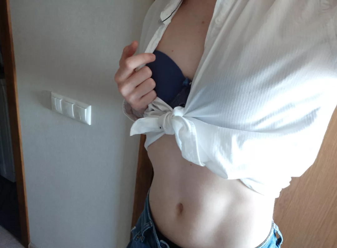 Any bored guys out here 😈