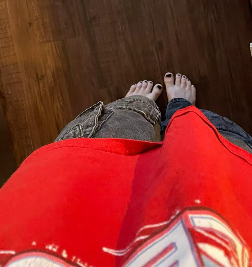 do you like my feet? 🥺