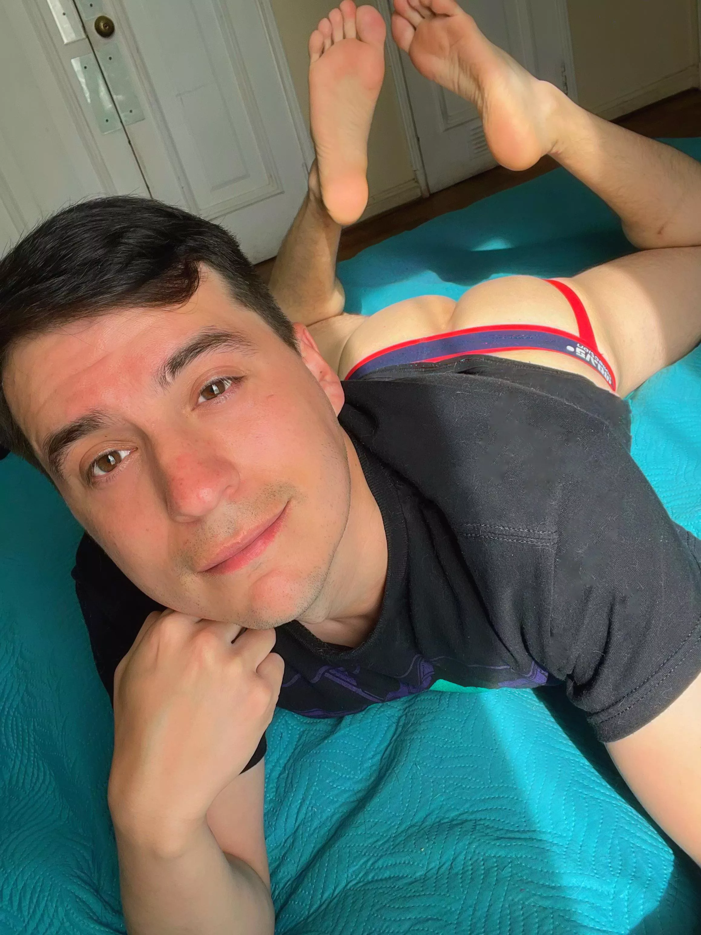 Do you like my outfit?