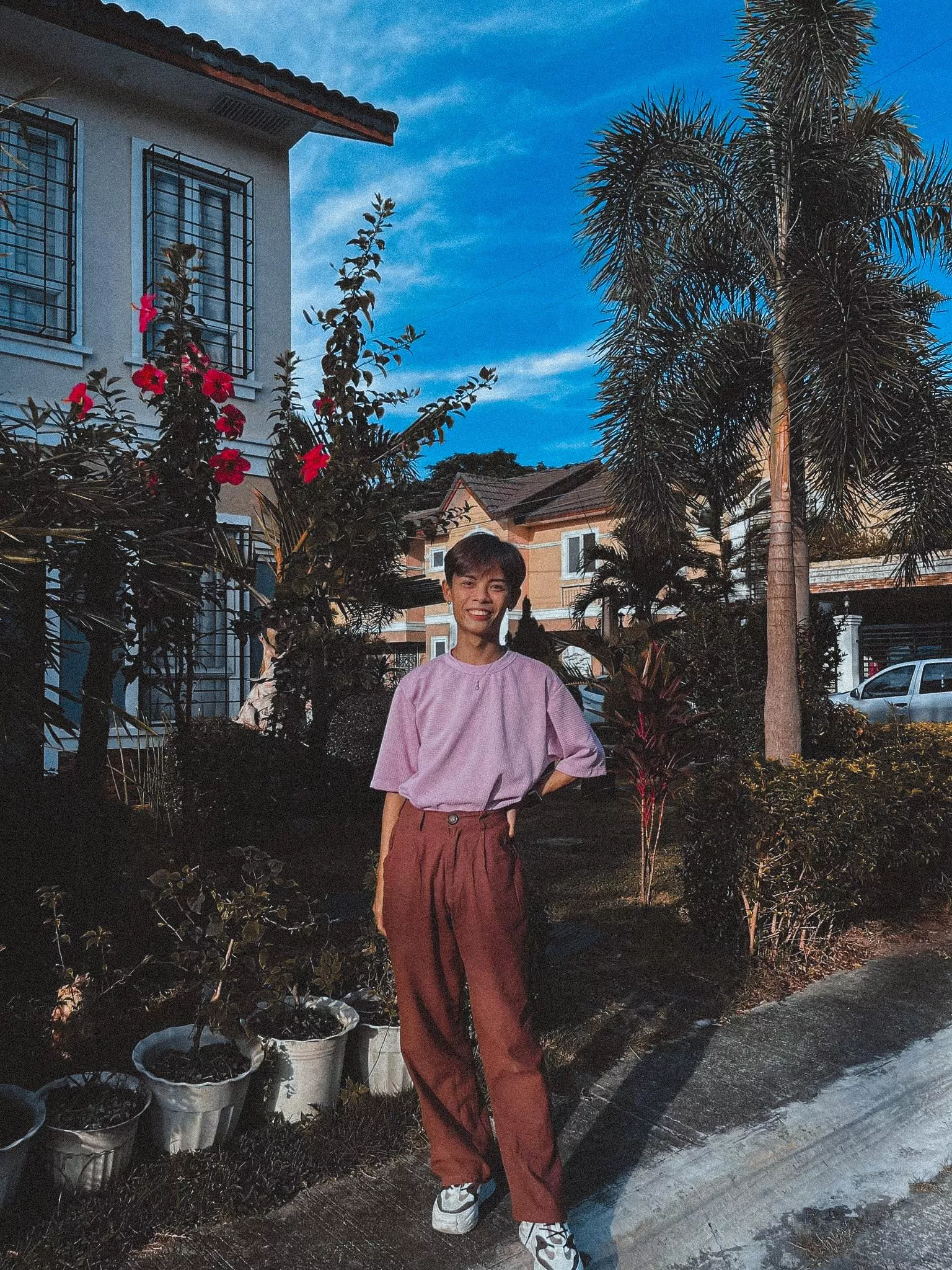 Happy New Year everyone! any mobile games you can suggest me? getting bored with mobile legends 🫠