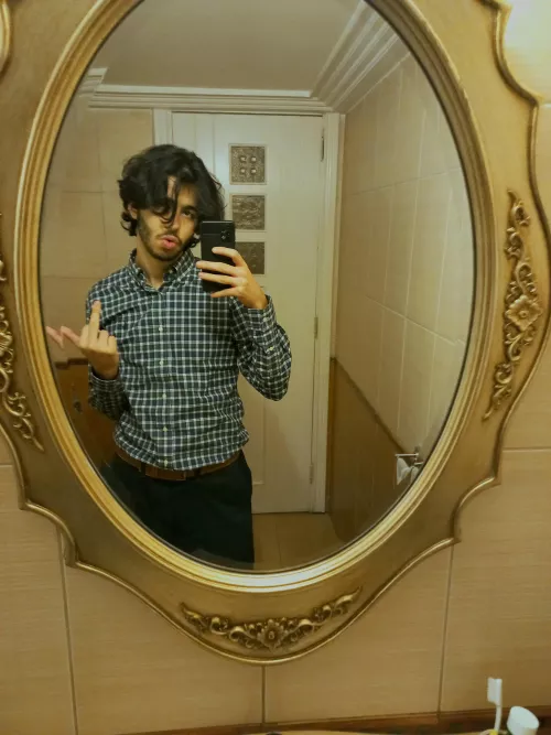 happy new years my fellow gamers <3