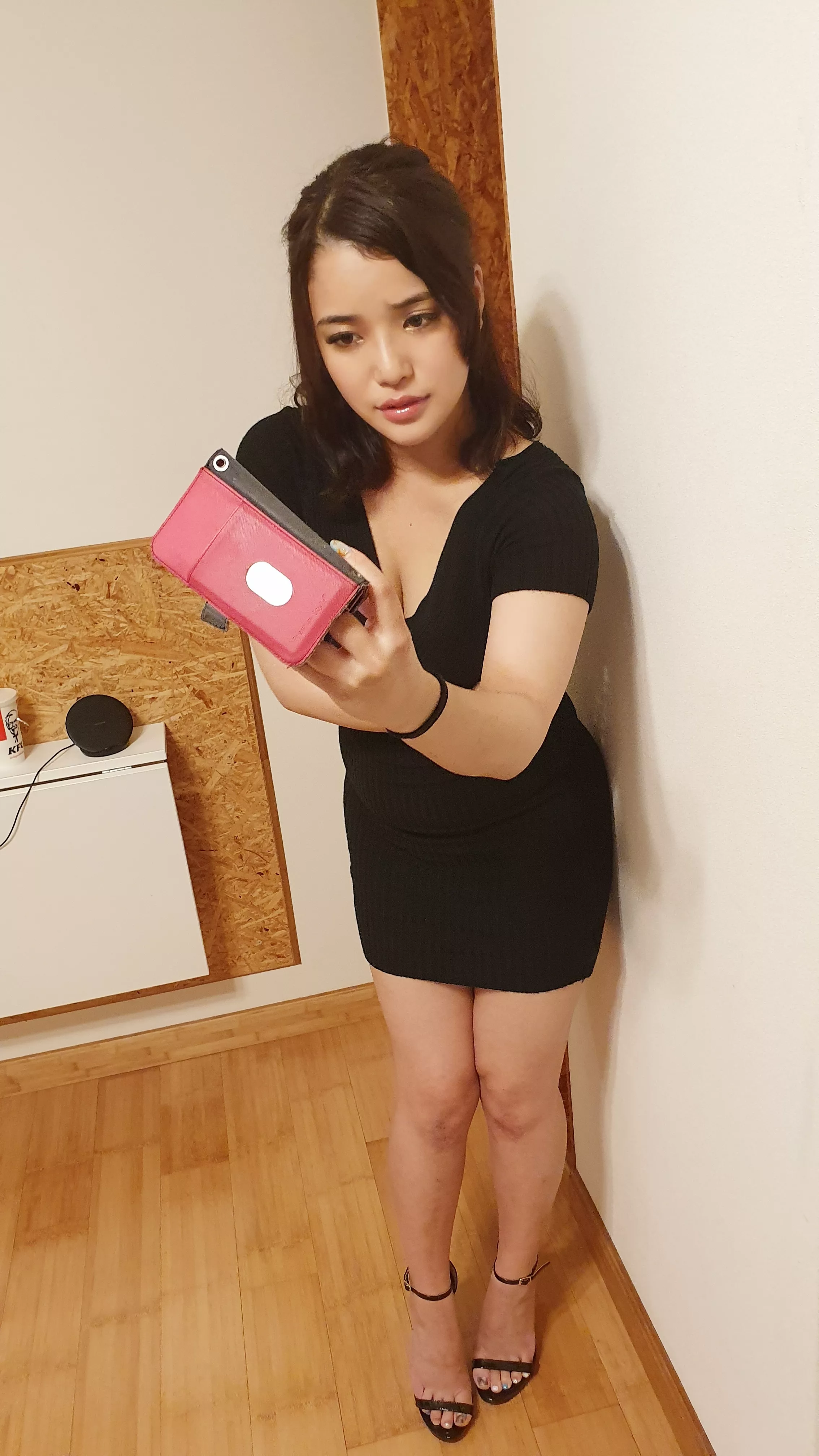 how is my party dress?