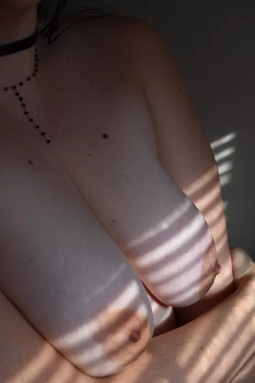 [Image] First day of 2023 and I’m so horny. This will be a wonderful year…