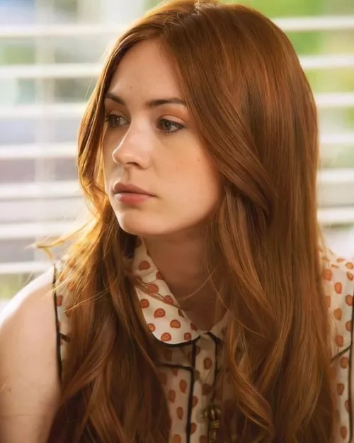 Karen Gillan