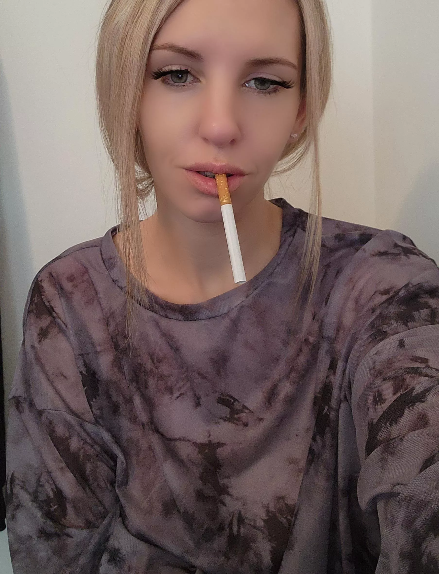 Late night smoke buddies are always the best 🥵❤️