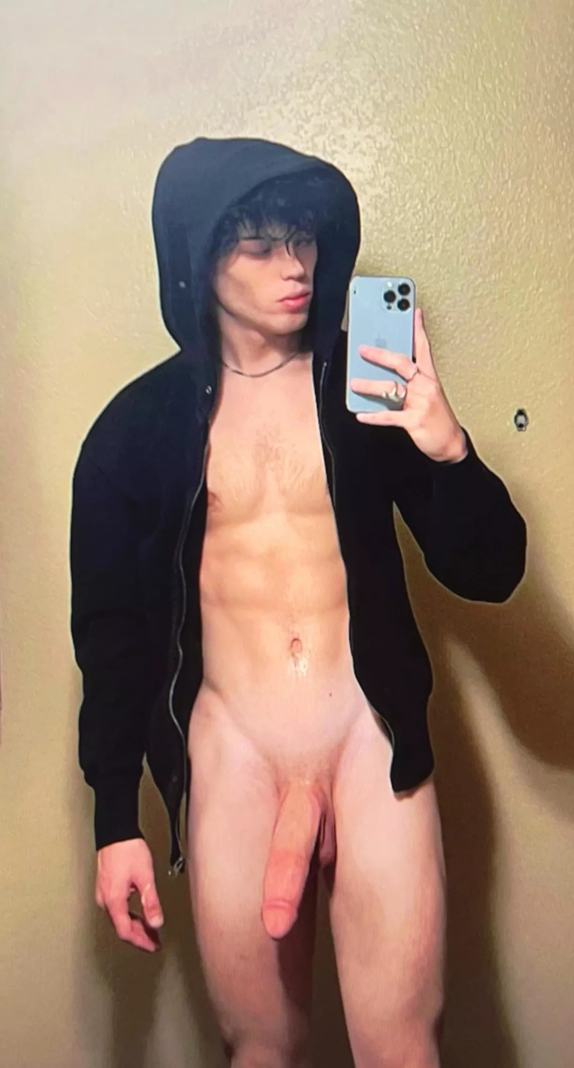 M18 Hey mom, happy new year! 🎉