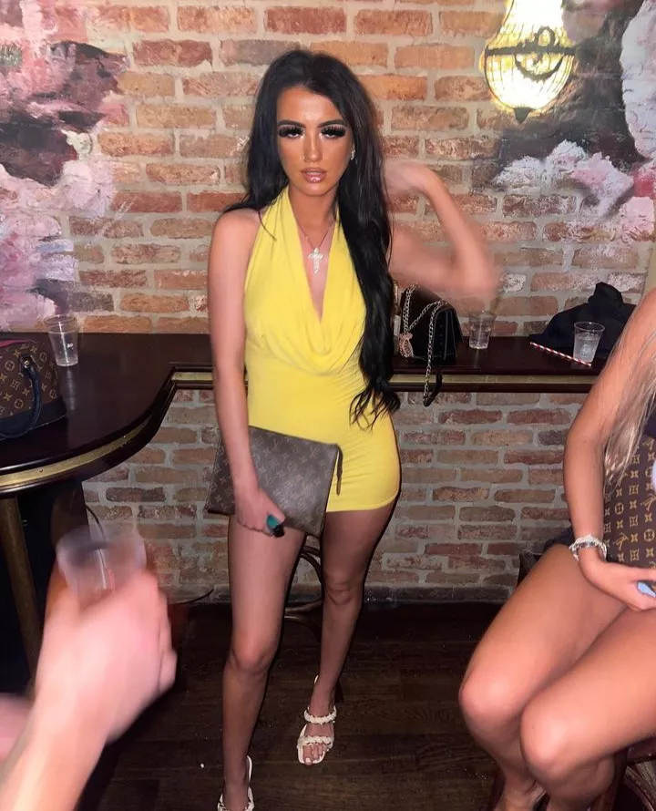 Molly wasted before midnight