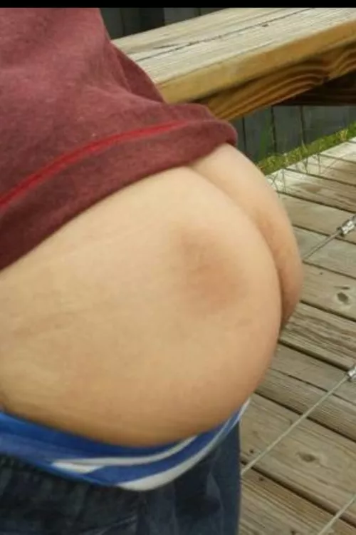 new year. same butt.