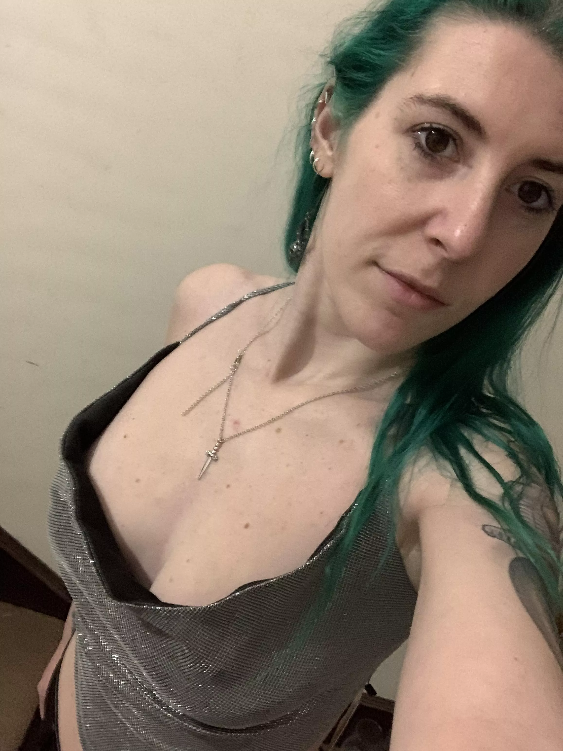 New Years braless look