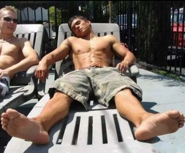 Such a ripe, manly, musky odor. I can still smell it.