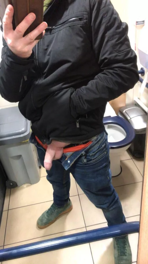 Who else loves McDonald’s (37)