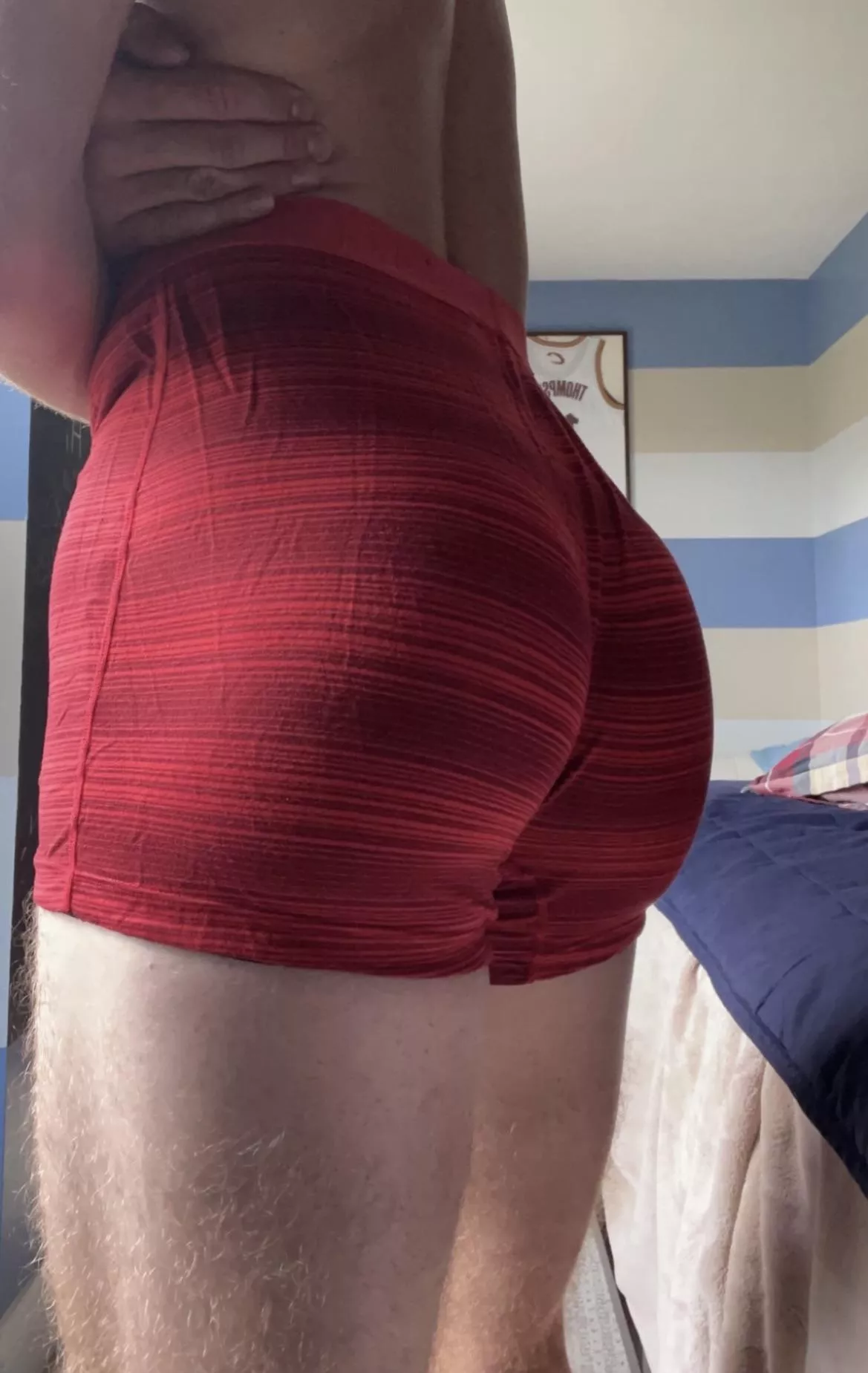 would anyone like to take my underwear off and see what’s under ? <3