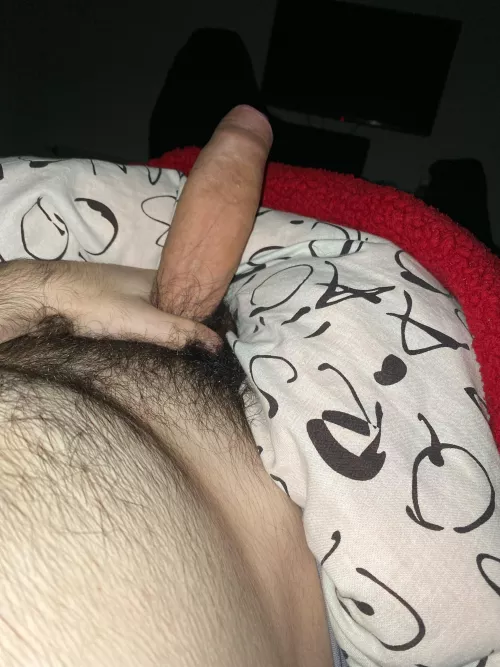 25, anyone wanna take the first load of this year ?