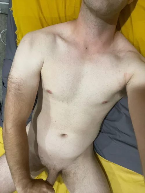 25 m hung Aussie guys here keen to chat with hot boys ;) add me and show face sc: adien2363