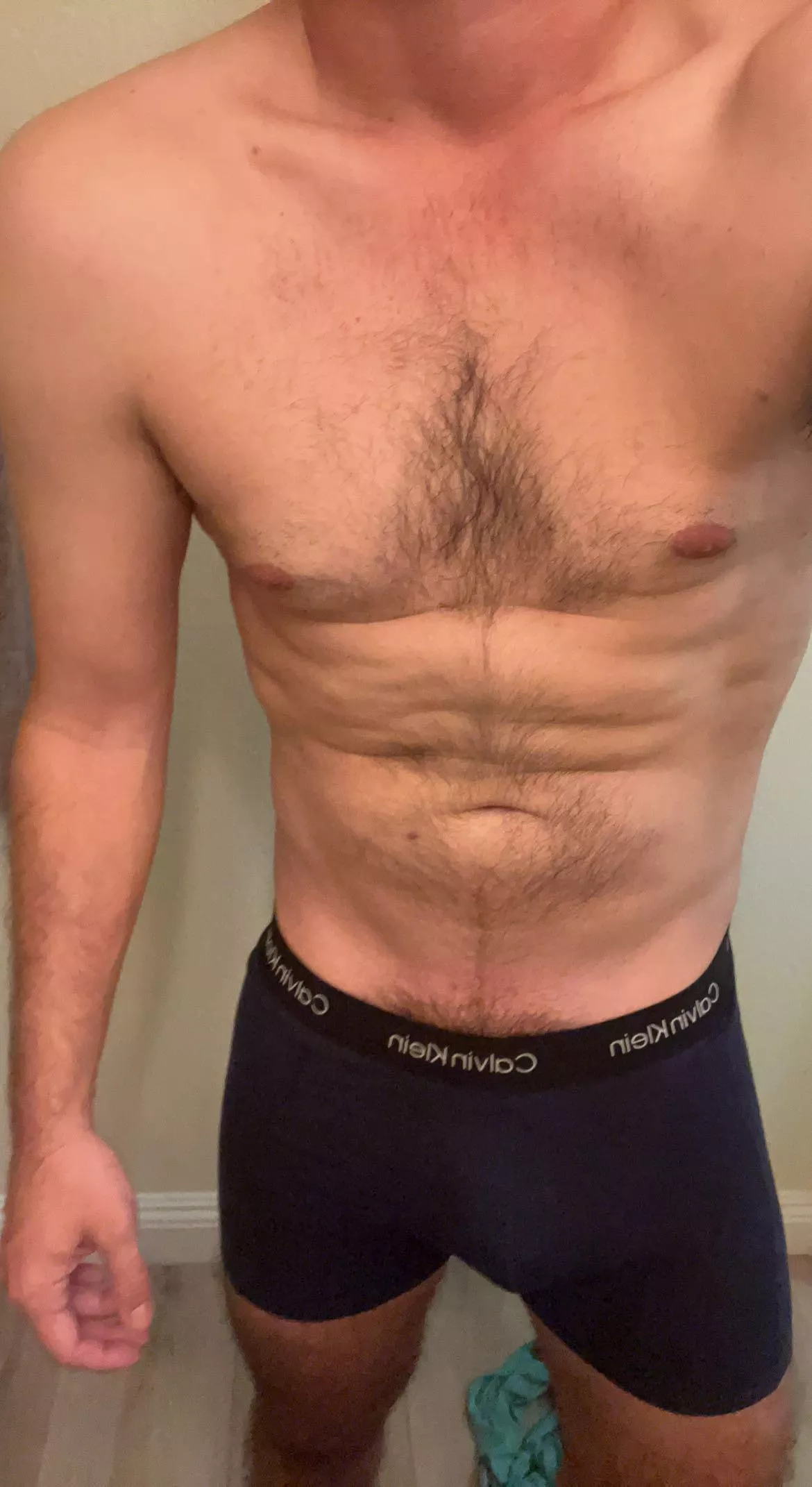 (34) my resolution is to finally get naked w a bro