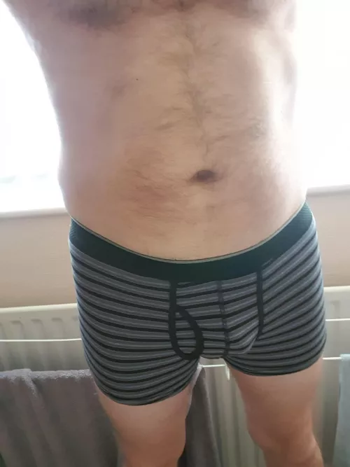 53 yo dadbod!