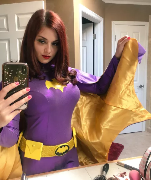 Batgirl by Ellie Idol