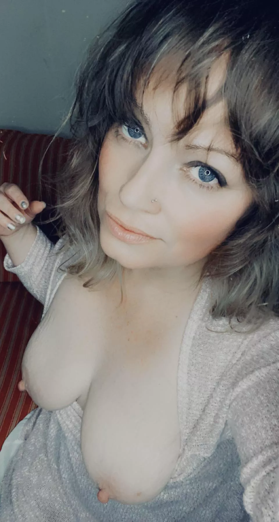 Bored and horny looking for ladies