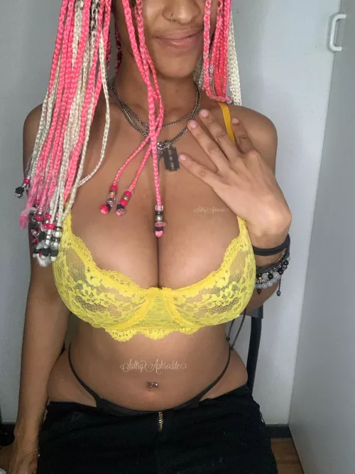 Can I bounce on your cock if I ask nicely? 🥺